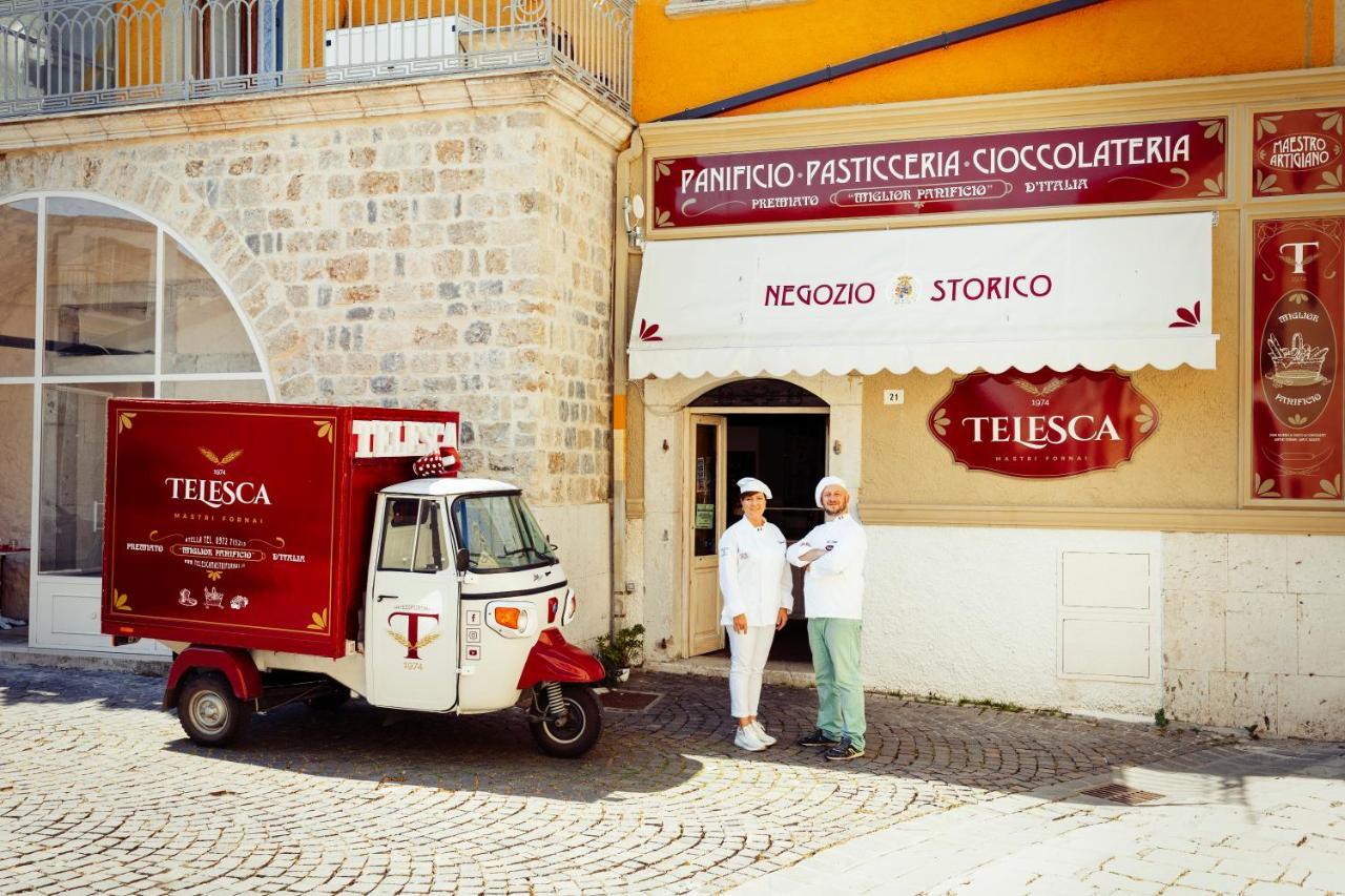 Palazzo Badiale History&Rooms Atella Dış mekan fotoğraf